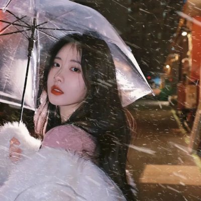 荒原少女海报